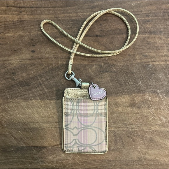 Coach Gold and Lavender Heart ID Holder - Picture 1 of 8